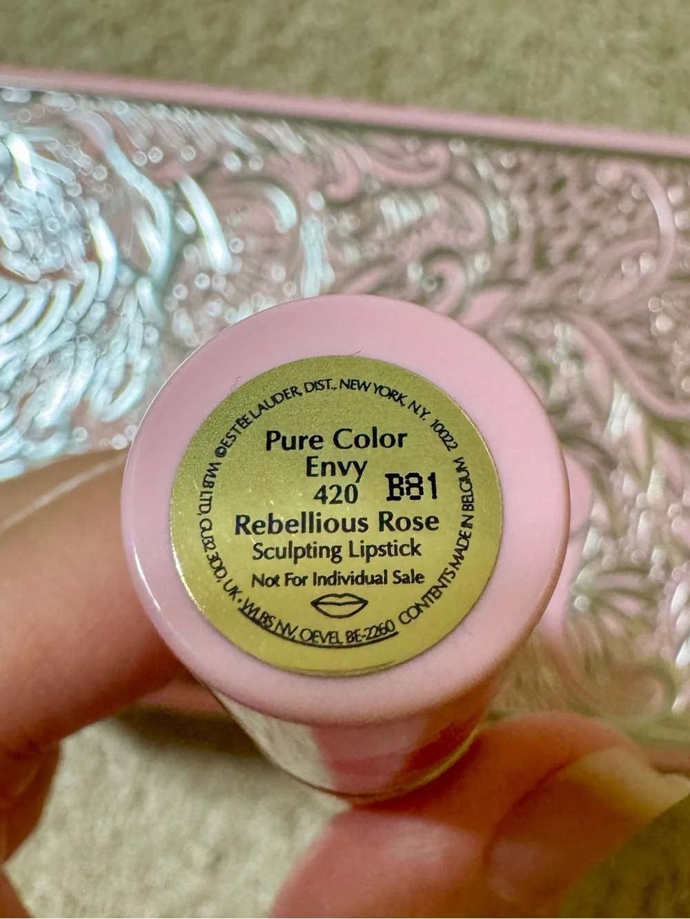 Estée Lauder Pure Color Envy Lipstick in Color 420 Rebellious Rose